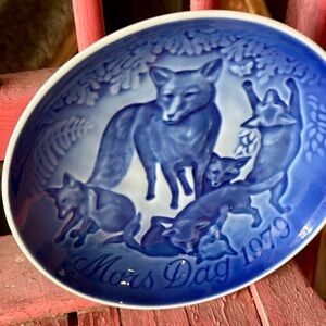 Vintage Bing and Grondahl Cobalt Mors Dag Mothers Day 6 inch Plate